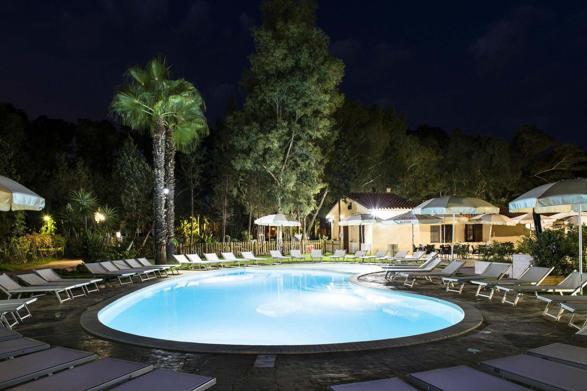 Camping Village Flumendosa Santa Margherita di Pula Kültér fotó